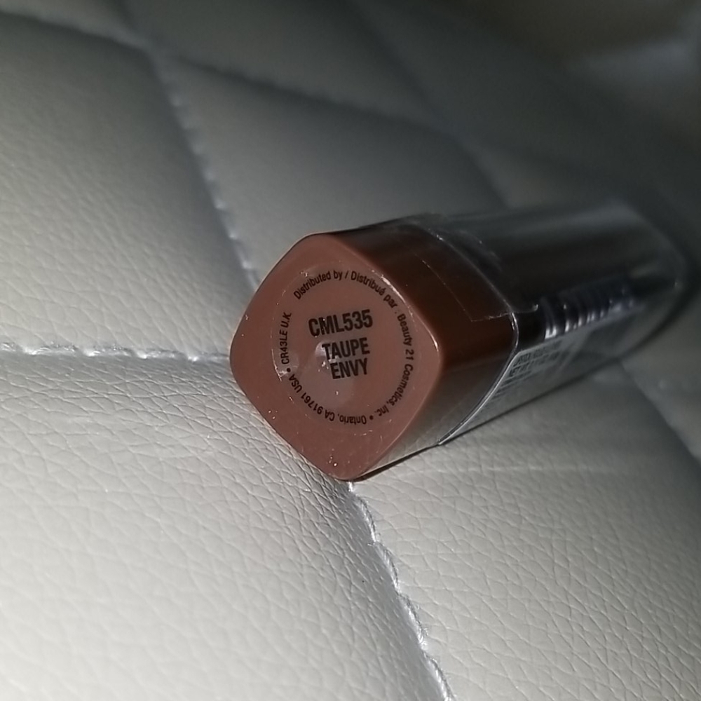 L.A. Colors Lip Color - Picture 7 of 7
